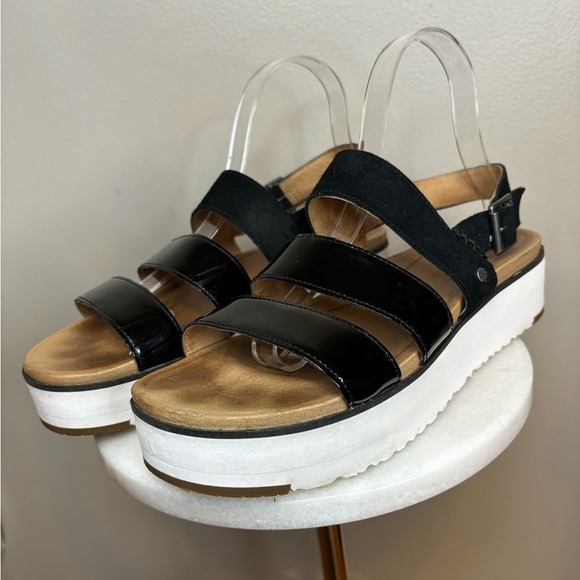 UGG Braelynn Black Patent Leather Platform Sandal Sz 10‎ - Picture 6 of 11